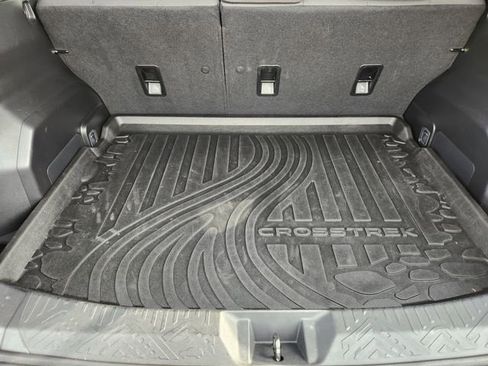 Certified 2025 Subaru Crosstrek 2.0i Premium image 33