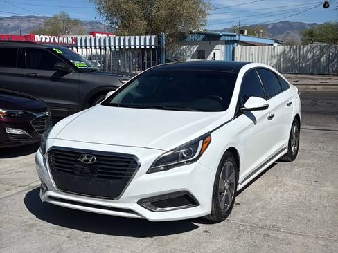 Used 2017 Hyundai Sonata Limited w/ Ultimate Package 02 FWD image 2