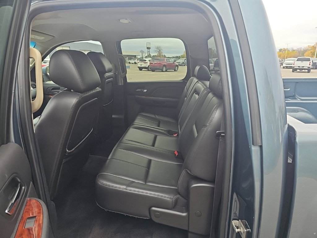 Used 2011 Chevrolet Silverado 1500 LTZ w/ LTZ Plus Package AWD/4WD image 37