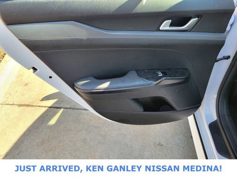 Used 2024 Kia K5 GT-Line image 16