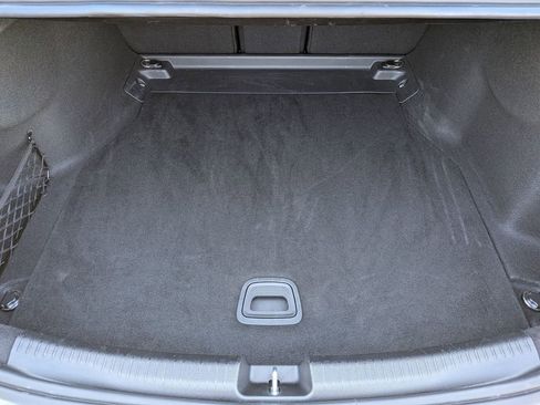 Used 2025 Mercedes-Benz C 300 Sedan image 7