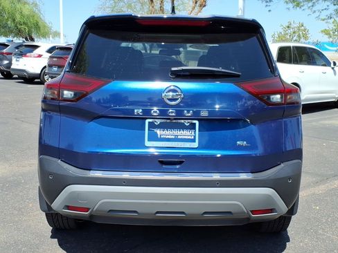 Used 2021 Nissan Rogue SL w/ Premium Package FWD image 4