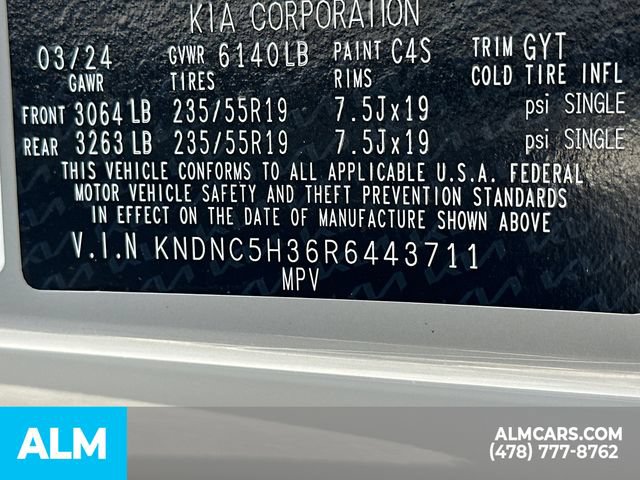 Used 2024 Kia Carnival EX FWD image 36