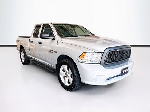 Used 2014 RAM 1500 Express AWD/4WD image 3