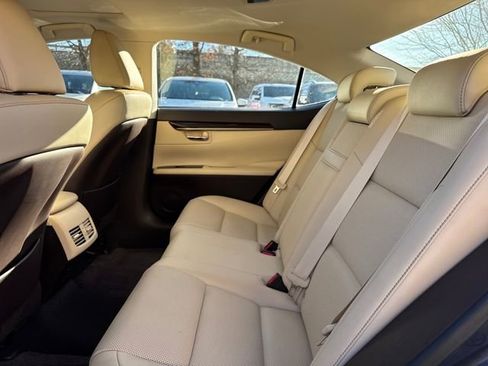 Used 2016 Lexus ES 350 image 9