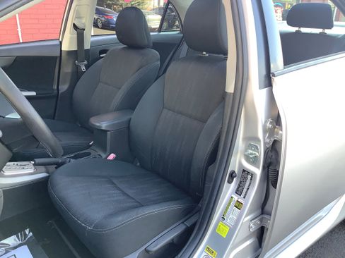 Used 2012 Toyota Corolla S image 10