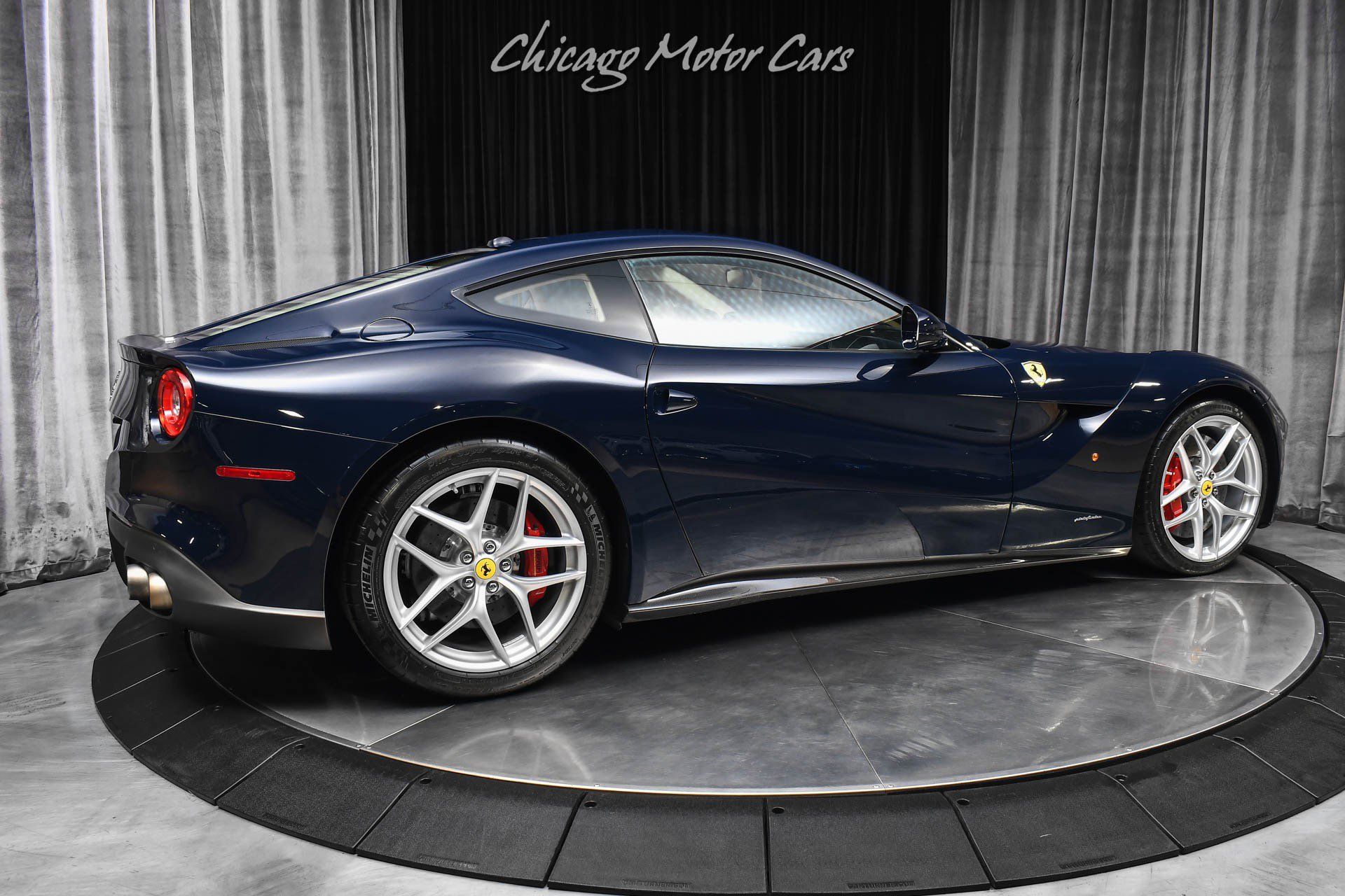 Used 2015 Ferrari F12 Berlinetta RWD image 5