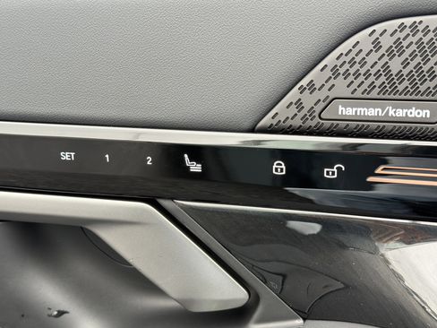 New 2026 BMW 530i w/ Convenience Package image 15