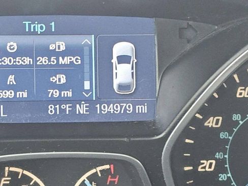 Used 2013 Ford Focus SE FWD image 9