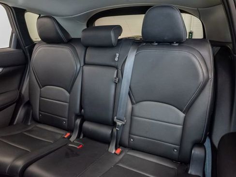 Used 2019 INFINITI QX50 Essential w/ Premium Heat Package image 26