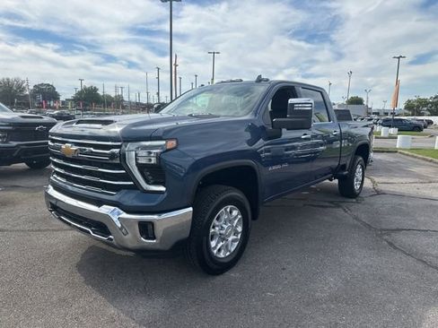 New 2026 Chevrolet Silverado 2500 LTZ image 7