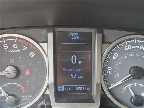 Used 2021 Toyota Tacoma SR5 RWD image 16