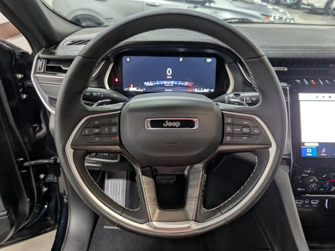 Used 2024 Jeep Grand Cherokee L Limited w/ Trailer Tow Package image 16