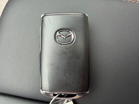 New 2026 MAZDA CX-90 Plug-In Hybrid w/ Preferred AWD/4WD image 27