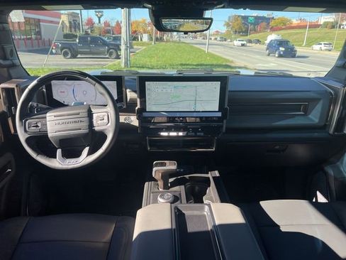 New 2025 GMC Hummer EV 3X image 10