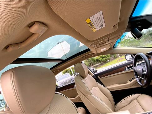 Used 2016 Hyundai Genesis 3.8 w/ Option Group 04 RWD image 13