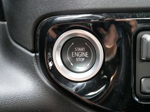 Used 2023 GMC Sierra 1500 SLE AWD/4WD image 22