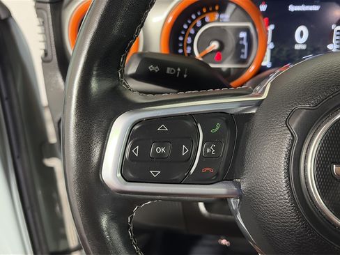 Used 2023 Jeep Wrangler Unlimited Sahara w/ LED Lighting Group AWD/4WD image 30