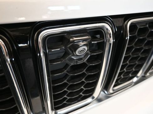 Used 2024 Jeep Grand Cherokee Overland w/ Adv Protech Group III image 54