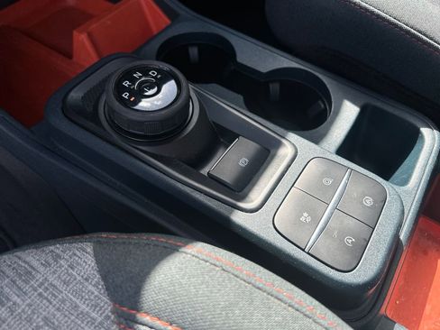 Used 2023 Ford Maverick XLT image 18