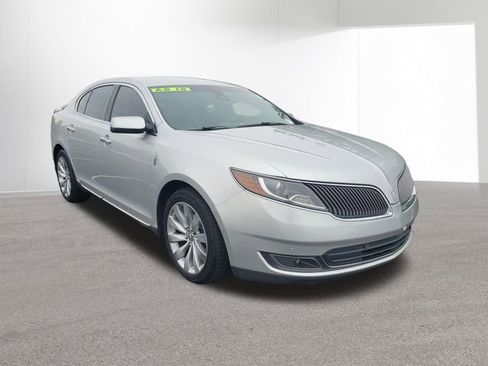 Used 2015 Lincoln MKS FWD image 12