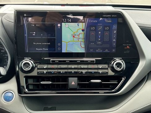 Used 2021 Toyota Highlander Platinum FWD image 14