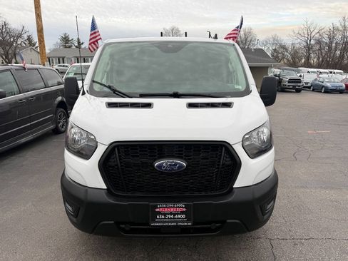 Used 2023 Ford Transit 250 Low Roof AWD image 3