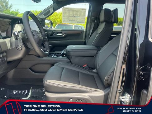 New 2026 GMC Yukon XL Denali w/ Advanced Technology Package AWD/4WD image 9