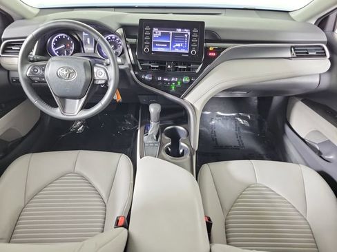 Used 2024 Toyota Camry SE FWD image 16