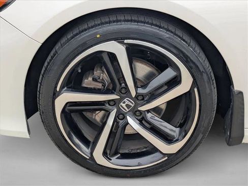 Used 2019 Honda Accord Sport image 24
