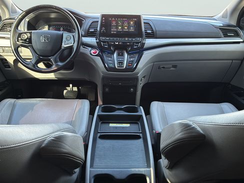 Used 2019 Honda Odyssey Elite image 18
