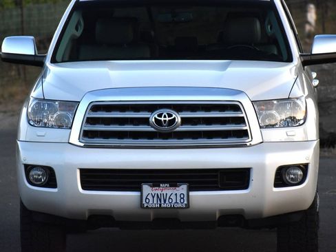 Used 2013 Toyota Sequoia Platinum AWD/4WD image 32