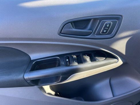 Used 2019 Ford Transit Connect XL image 10
