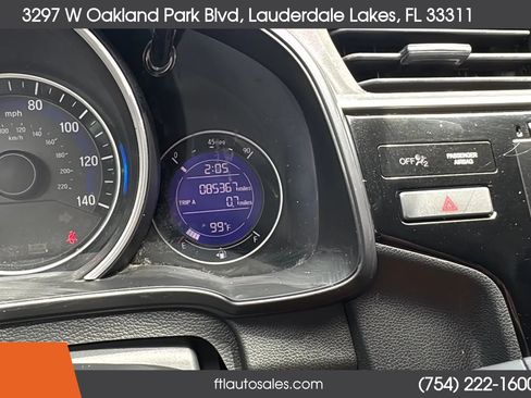 Used 2016 Honda Fit EX image 40