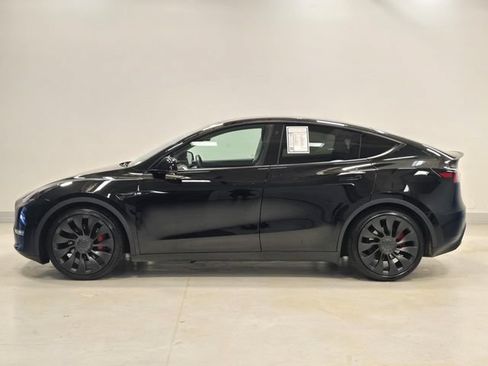 Used 2022 Tesla Model Y Performance AWD/4WD image 31