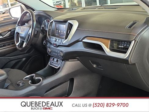 Used 2020 GMC Terrain SLE FWD image 27