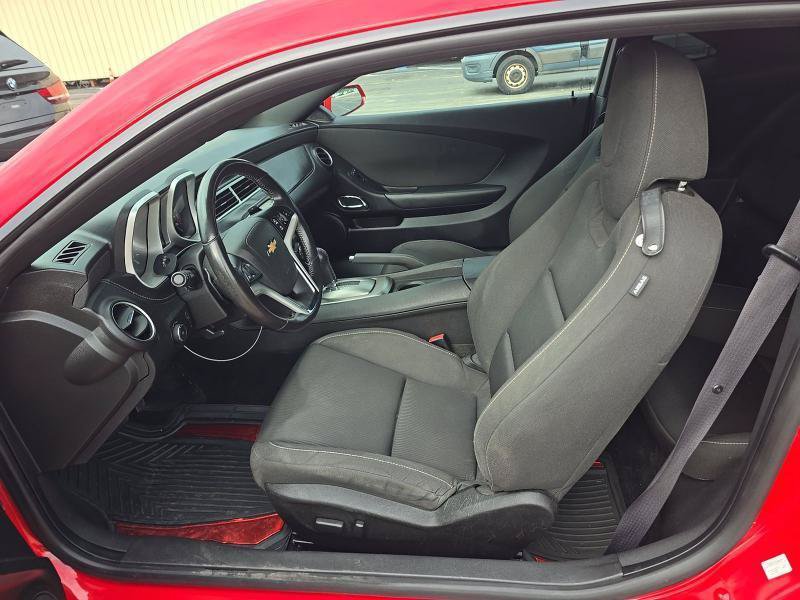Used 2015 Chevrolet Camaro LT w/ RS Package RWD image 8