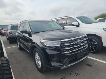 Used 2025 Ford Explorer Active