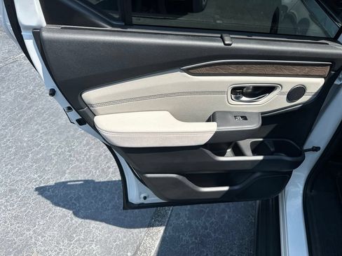 New 2026 Honda Pilot Elite image 12