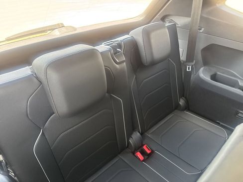 Used 2020 Volkswagen Tiguan SEL Premium R-Line w/ 3rd Row Seat Package AWD/4WD image 34