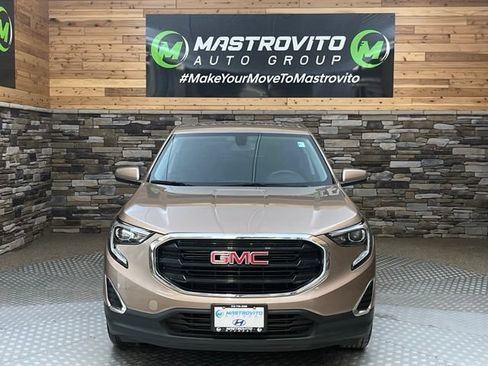 Used 2019 GMC Terrain SLE FWD image 2