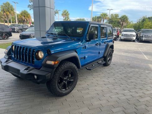 Used 2021 Jeep Wrangler Unlimited Sport AWD/4WD image 2
