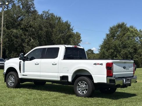 Used 2024 Ford F250 Lariat AWD/4WD image 10