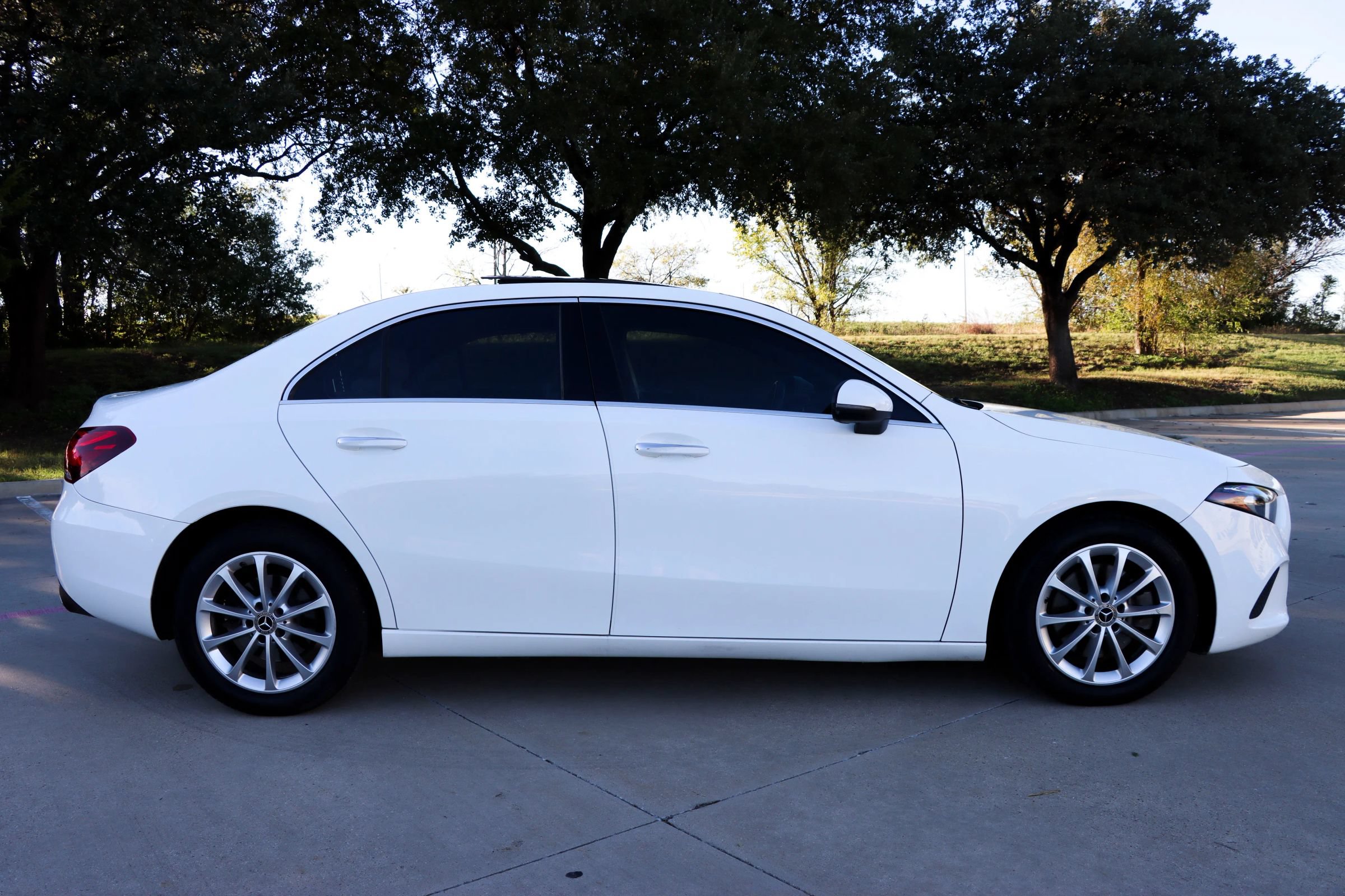 Used 2019 Mercedes-Benz A 220 image 5