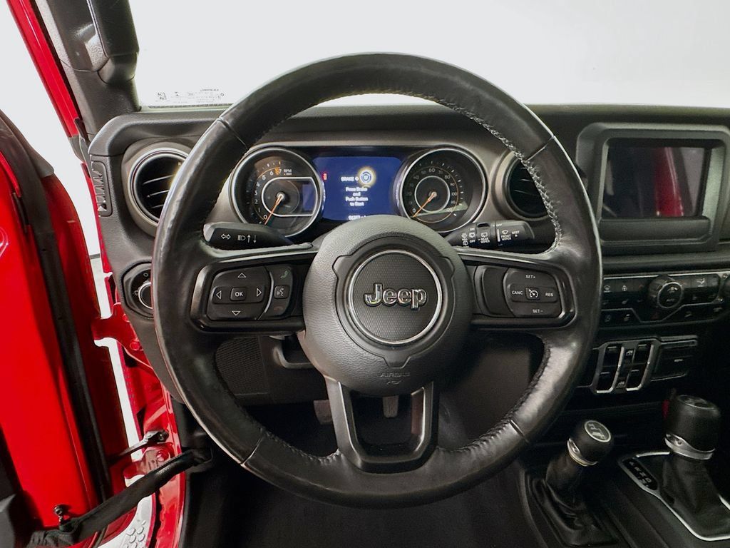 Used 2018 Jeep Wrangler Unlimited Sport S AWD/4WD image 12