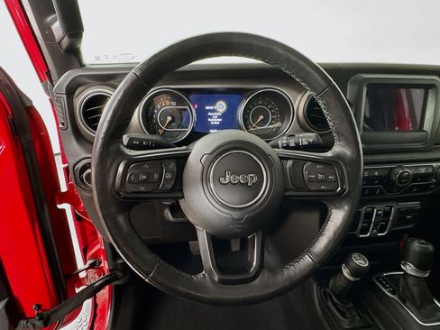Used 2018 Jeep Wrangler Unlimited Sport S AWD/4WD image 12