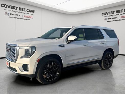 Used 2023 GMC Yukon Denali image 3