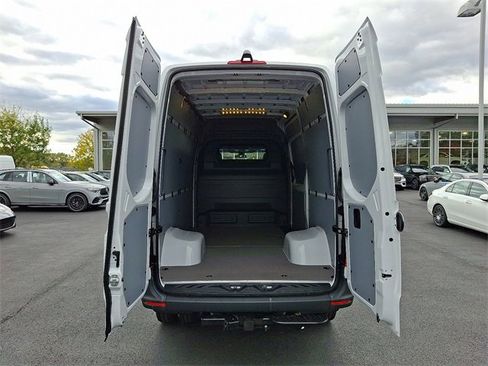 New 2026 Mercedes-Benz Sprinter 3500 image 8