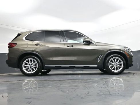 Used 2021 BMW X5 xDrive40i w/ Premium Package AWD/4WD image 30