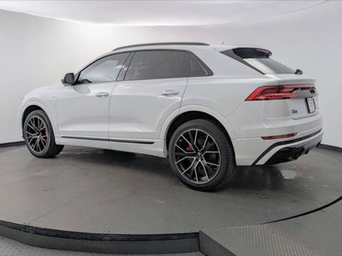 Used 2023 Audi Q8 Premium Plus w/ Premium Plus Package AWD/4WD image 6